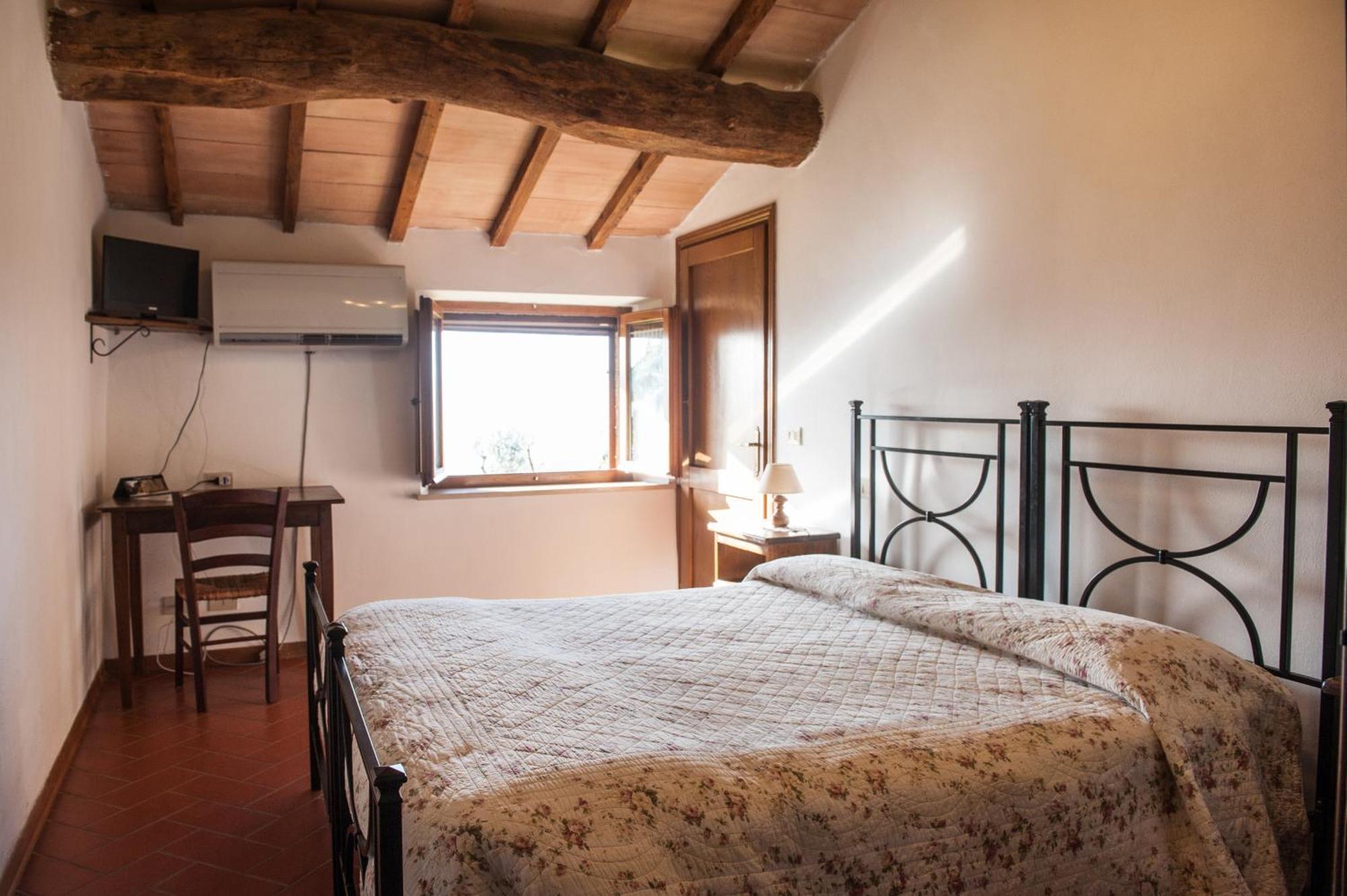 Poggio Al Vento Guest House Castiglione d'Orcia Exterior photo